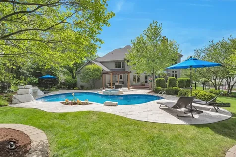 1678 Barkei Drive Batavia IL 60510