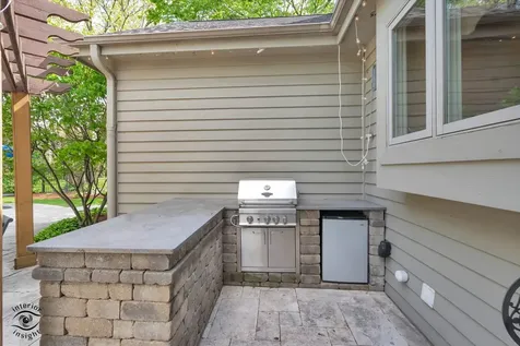 1678 Barkei Drive Batavia IL 60510