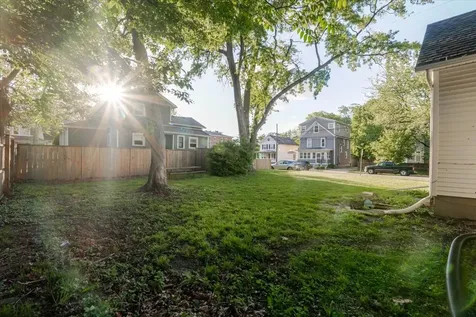 605 East Empire Street Bloomington IL 61701