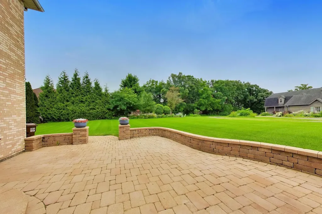 630 Gibbons Drive New Lenox IL 60451