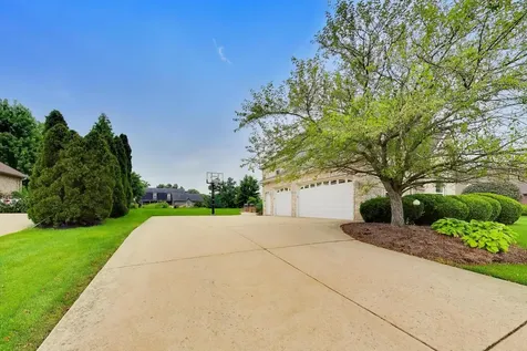 630 Gibbons Drive New Lenox IL 60451