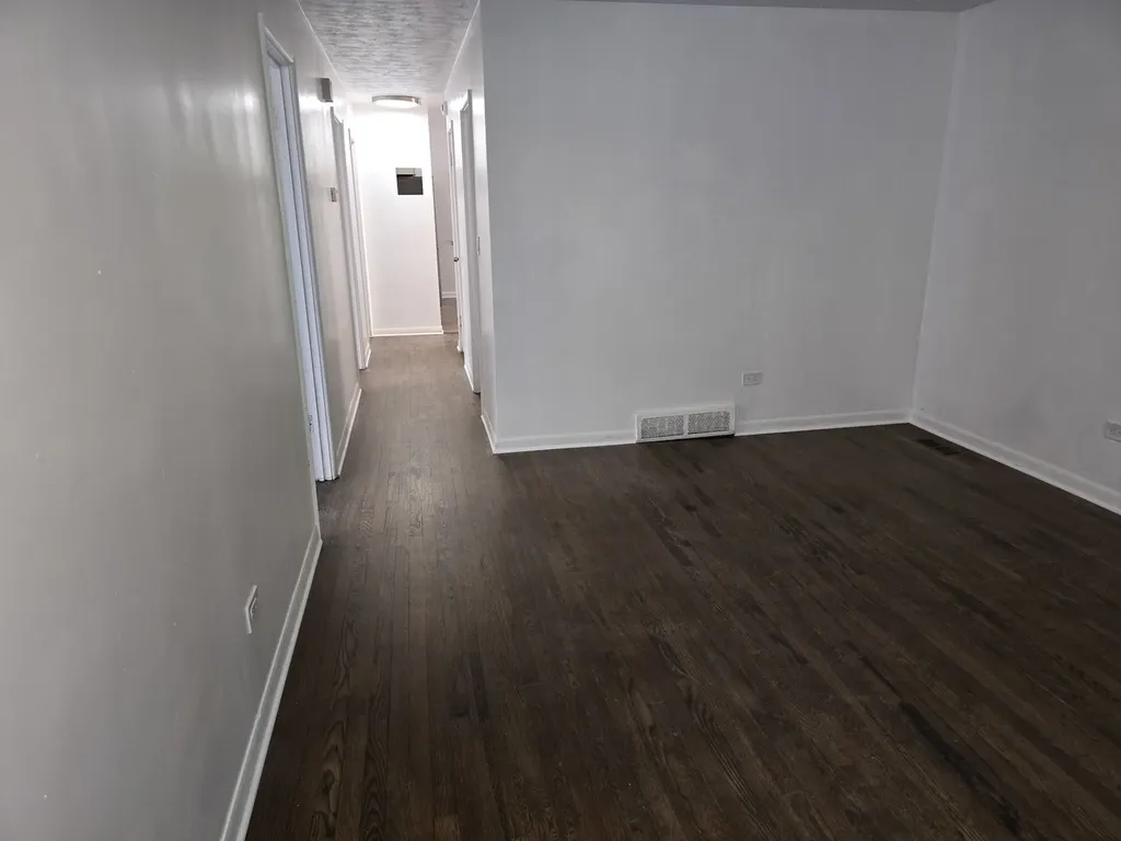 9108 South Wallace Street Chicago IL 60620