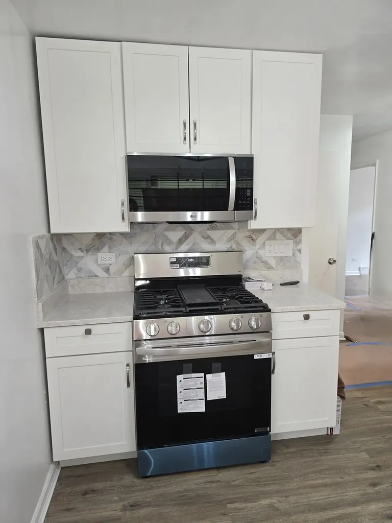 9108 South Wallace Street Chicago IL 60620