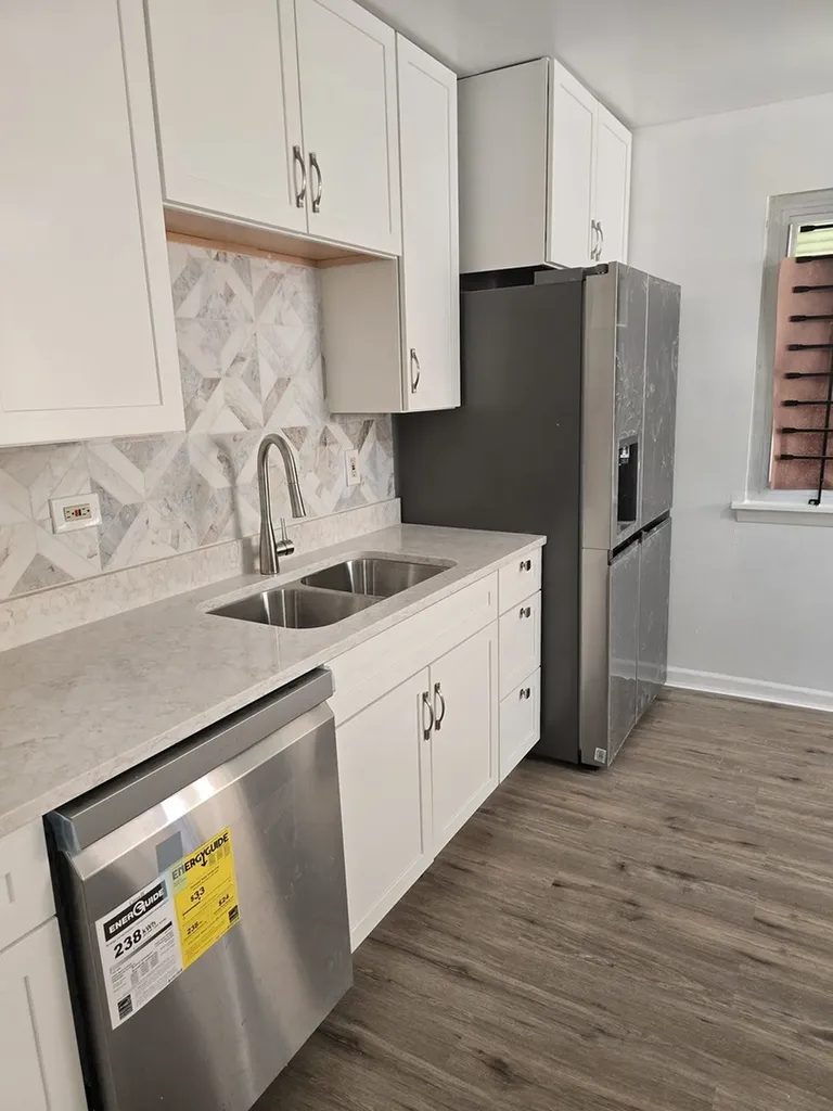 9108 South Wallace Street Chicago IL 60620