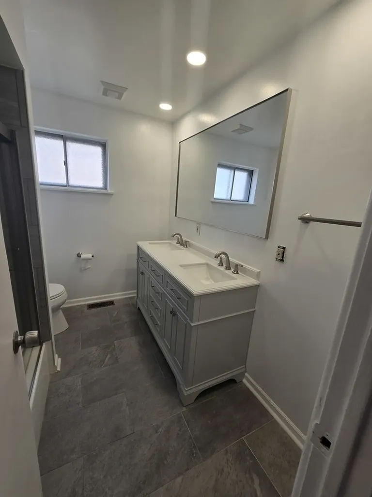 9108 South Wallace Street Chicago IL 60620
