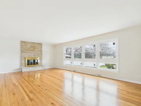 1415 South Evergreen Avenue Arlington Heights IL 60005