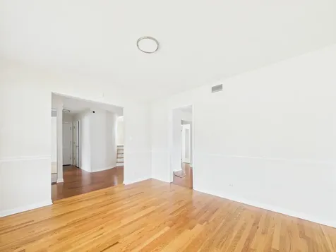1415 South Evergreen Avenue Arlington Heights IL 60005