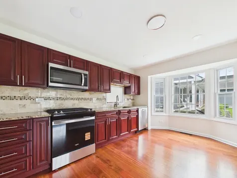 1415 South Evergreen Avenue Arlington Heights IL 60005