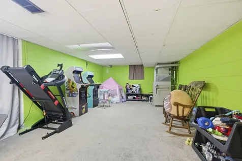 18655 Sherman Street Lansing IL 60438
