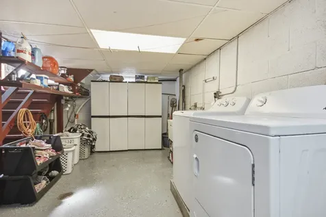 18655 Sherman Street Lansing IL 60438