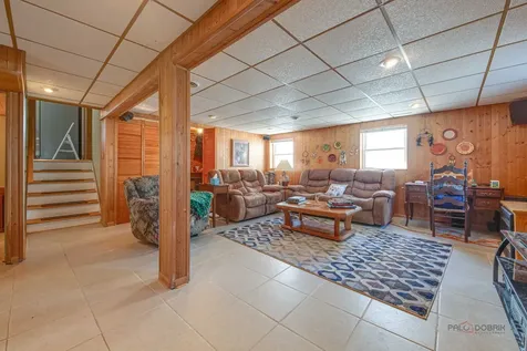 338 Ash Avenue Wood Dale IL 60191