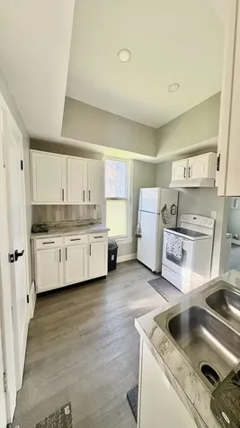11733 South Stewart Avenue Chicago IL 60628