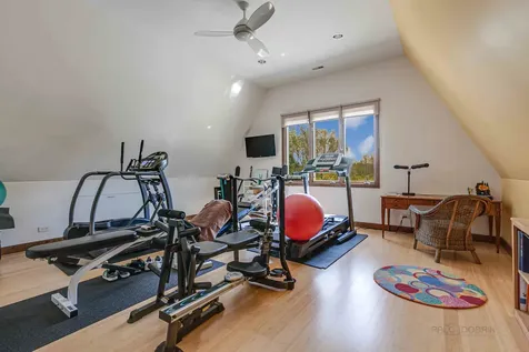 499 West Old Mill Road Lake Forest IL 60045