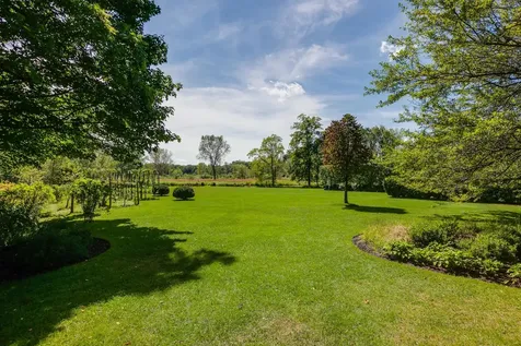 499 West Old Mill Road Lake Forest IL 60045