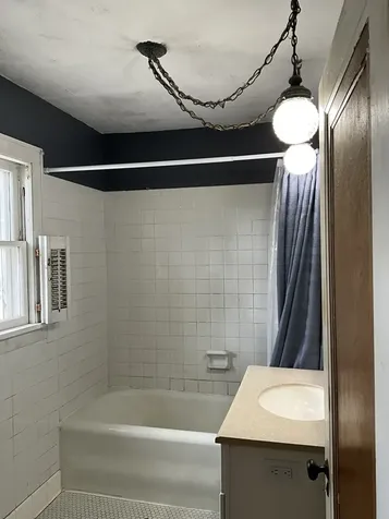 22 South Archer Avenue Mundelein IL 60060
