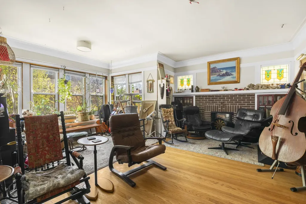 2604 West Argyle Street Chicago IL 60625