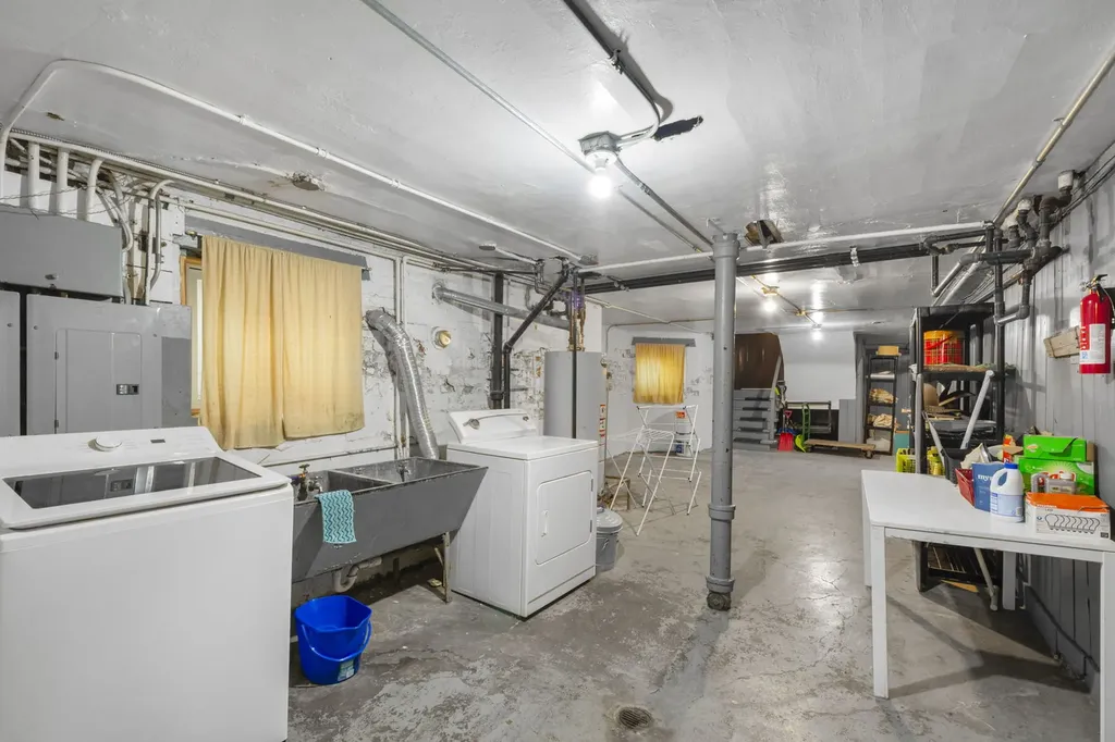 2604 West Argyle Street Chicago IL 60625