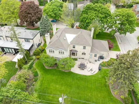 6657 North Le Mai Avenue Lincolnwood IL 60712