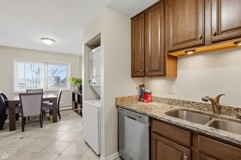 730 Dempster Street Mount Prospect IL 60056