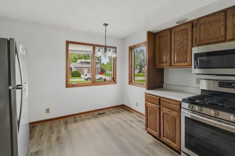 3304 Halifax Drive Champaign IL 61822