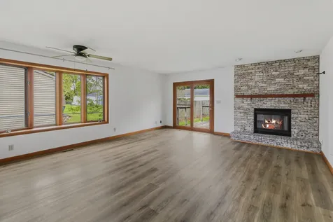 3304 Halifax Drive Champaign IL 61822
