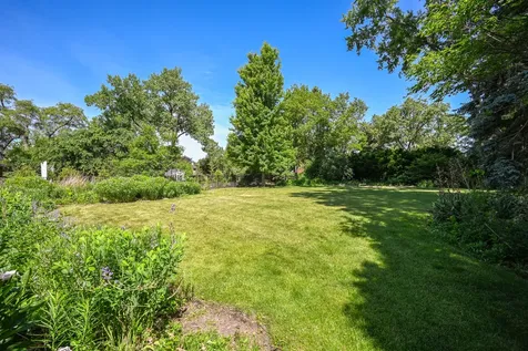 456 Fairview Avenue Glen Ellyn IL 60137