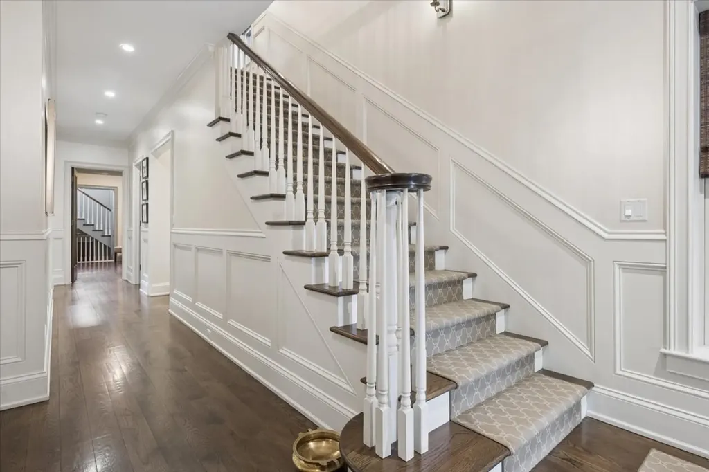 2148 West Giddings Street Chicago IL 60625