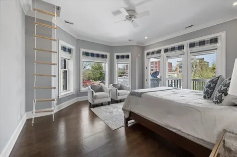 2148 West Giddings Street Chicago IL 60625