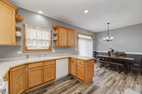 8810 West 84th Place Justice IL 60458