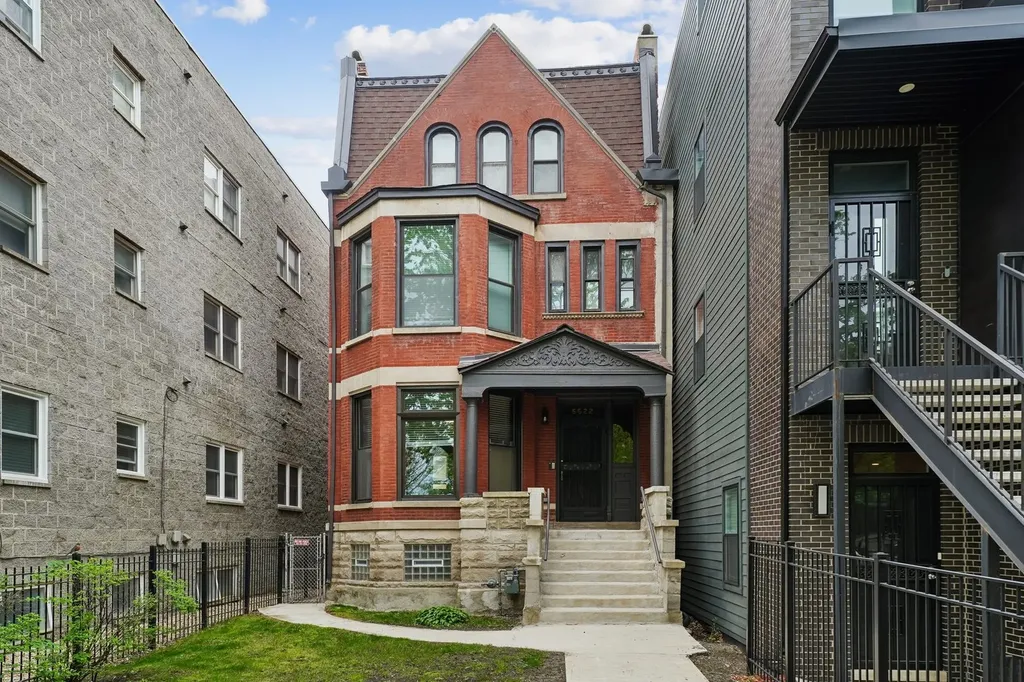 6622 South Kimbark Avenue Chicago IL 60637