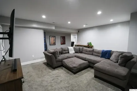 2901 Hayfield Lane Quincy IL 62301