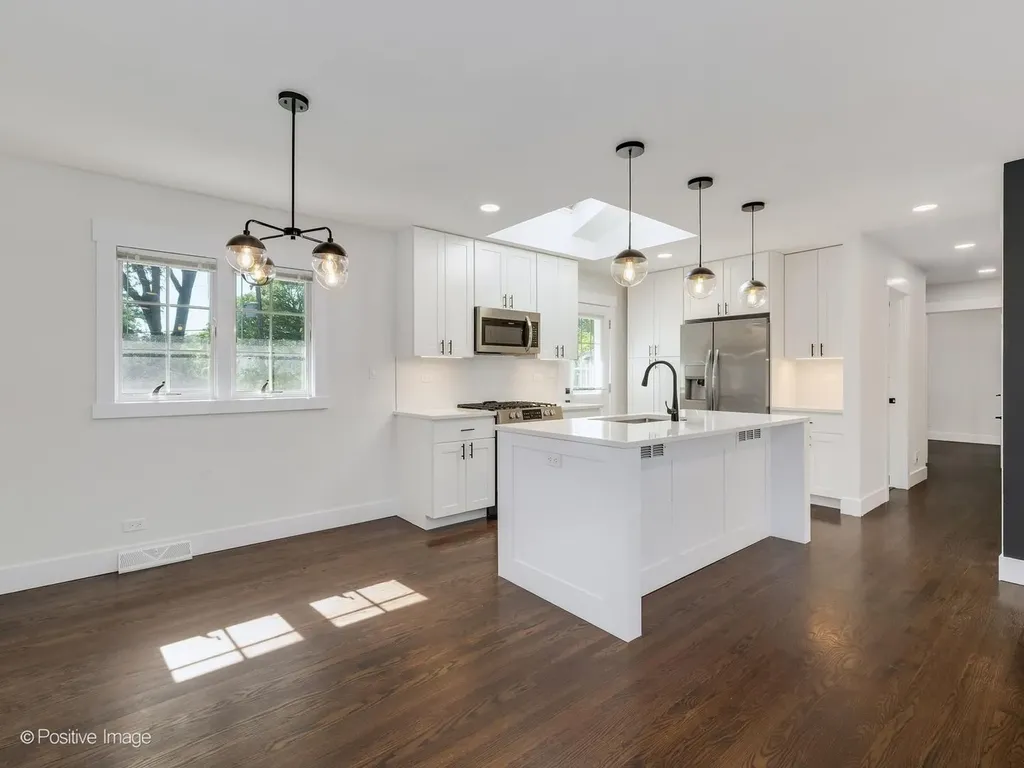 808 Delles Road Wheaton IL 60189