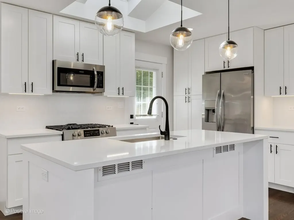 808 Delles Road Wheaton IL 60189