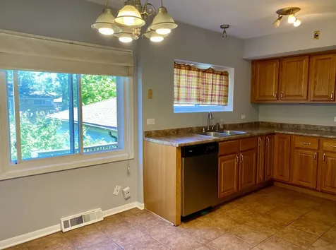 1056 Des Plaines Avenue Forest Park IL 60130
