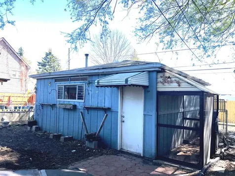705 May Street Calumet City IL 60409