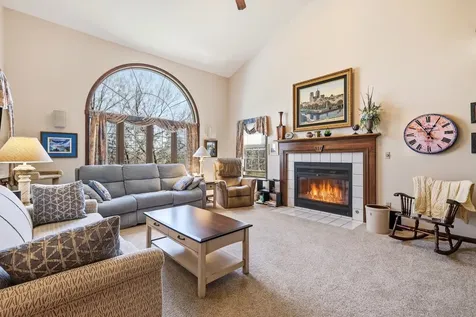 1967 East Cross Road Galena IL 61036