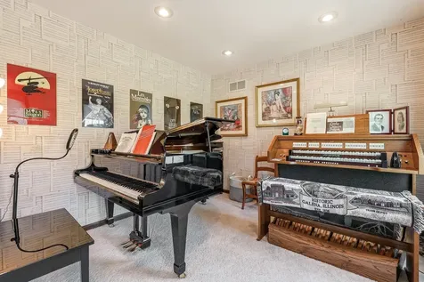 1967 East Cross Road Galena IL 61036