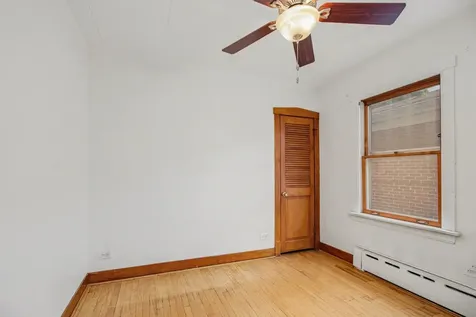 5335 North Moody Avenue Chicago IL 60630