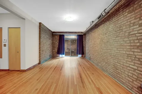 1659 West Pratt Boulevard Chicago IL 60626
