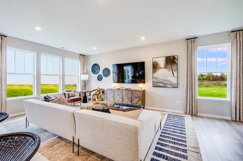 303 Red Oak Circle Volo IL 60020