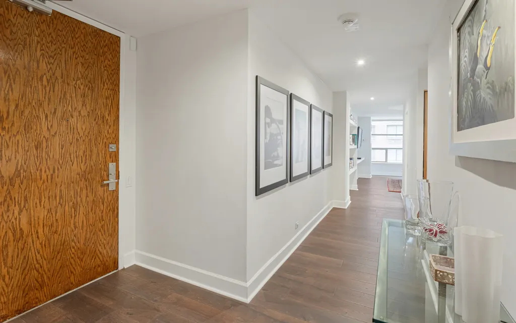 110 East Delaware Place Chicago IL 60611