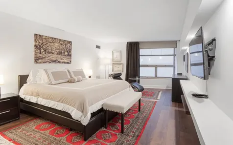 110 East Delaware Place Chicago IL 60611