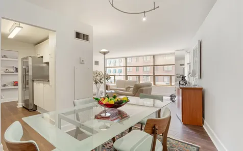 110 East Delaware Place Chicago IL 60611
