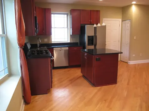 911 Maple Avenue Evanston IL 60202