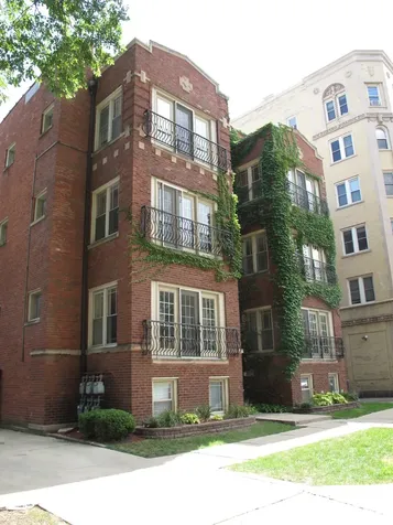 911 Maple Avenue Evanston IL 60202