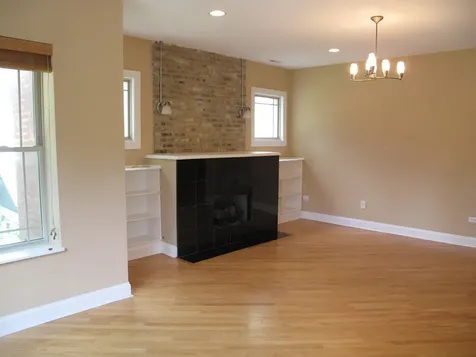 911 Maple Avenue Evanston IL 60202