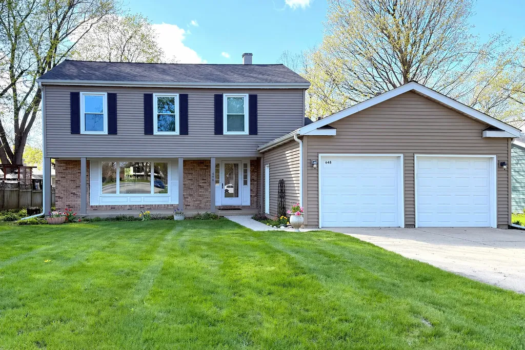 648 Darlington Lane Crystal Lake IL 60014