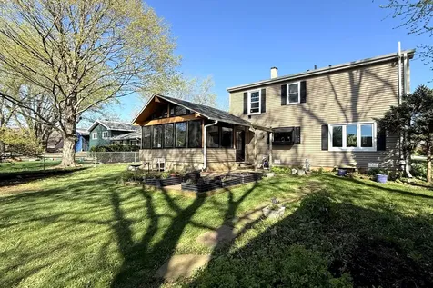648 Darlington Lane Crystal Lake IL 60014