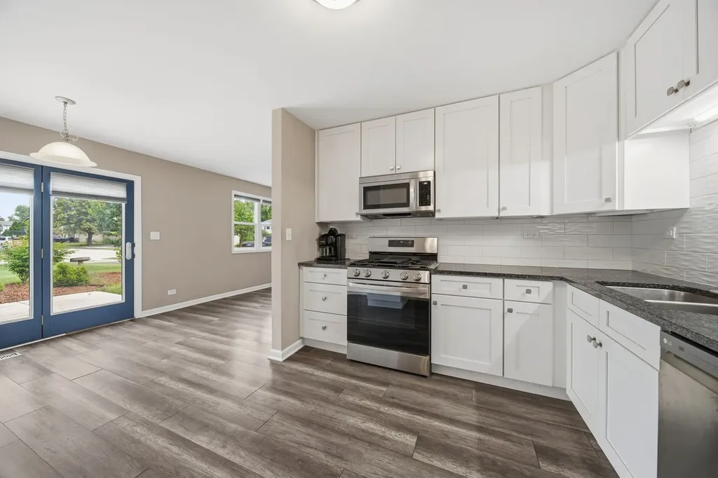 225 Mill Stream Drive Bolingbrook IL 60440