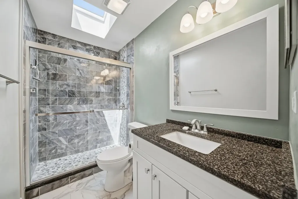 225 Mill Stream Drive Bolingbrook IL 60440